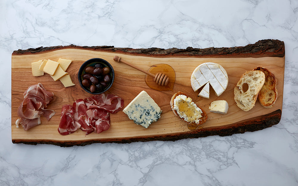 DIY wooden charcuterie board