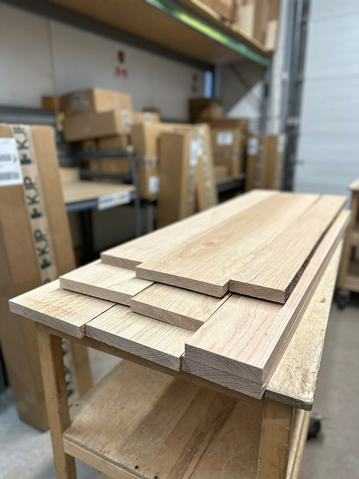 Red Oak Rough Cut Lumber Pack